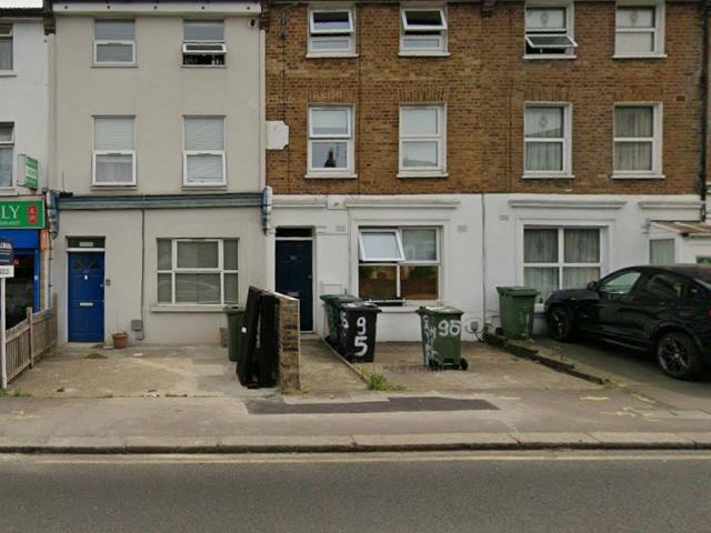House for rent in London Borough of Lewisham, Greater London