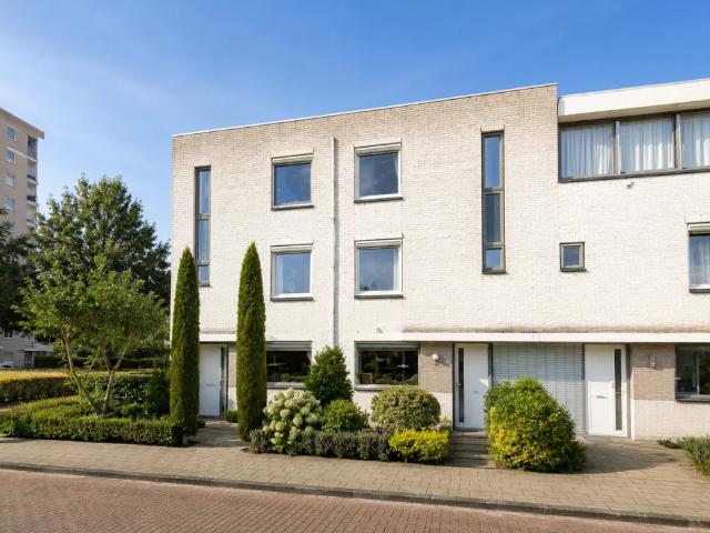 Woning te huur in Westwijk, Noord Holland