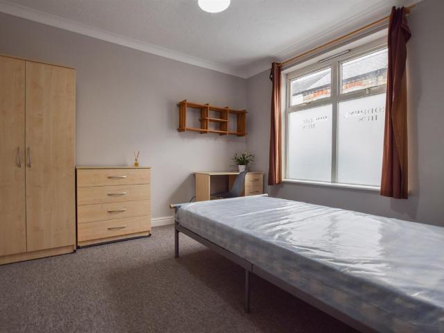 Room for rent in Romsey, Cambridge