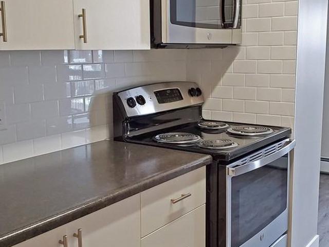 Apartment for rent in Wedgewood, Alberta