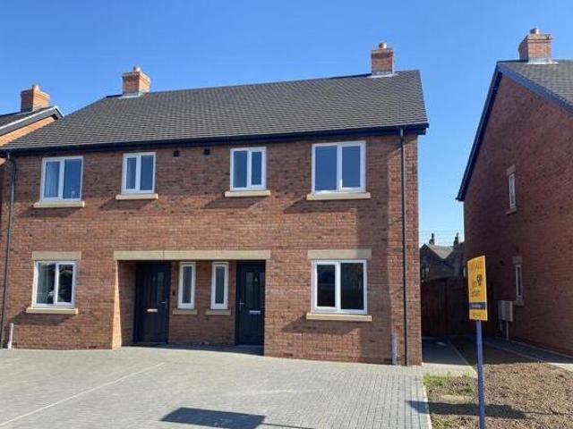 House for sale in Beamhurst, Staffordshire