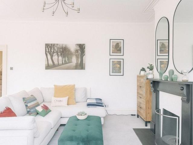 Apartment for rent in Falcon Lodge, Wales