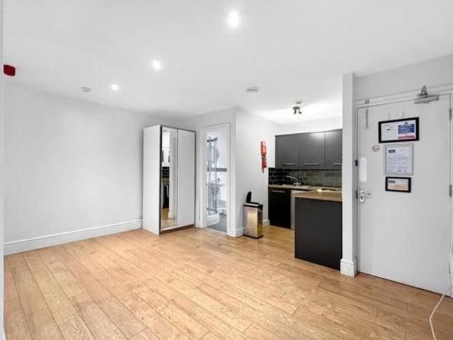 House for rent in Lyons, Greater London