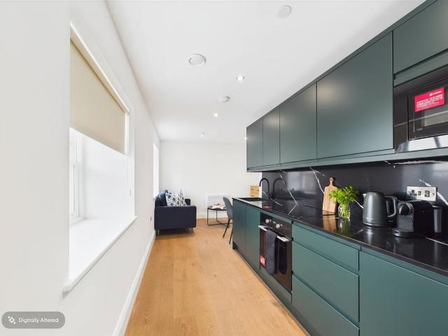 Studio for rent in Cathedral, Sheffield