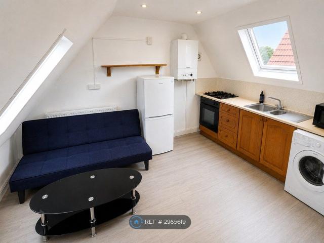 Apartment for rent in London Borough of Hounslow, Greater London