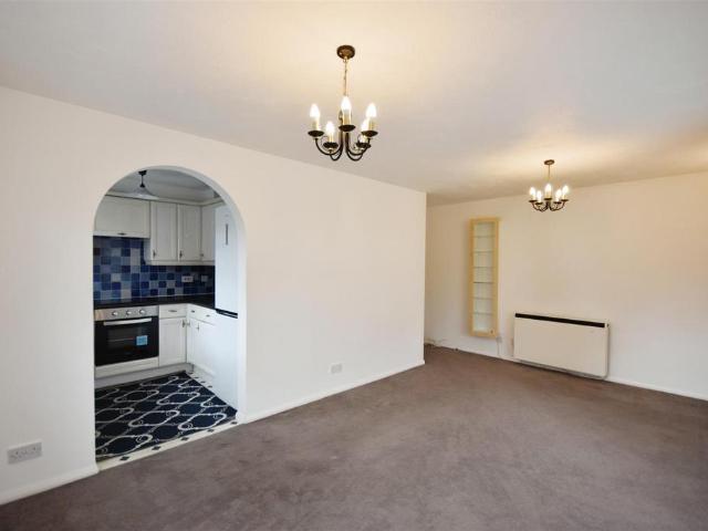 Apartment for rent in London Borough of Hounslow, Greater London