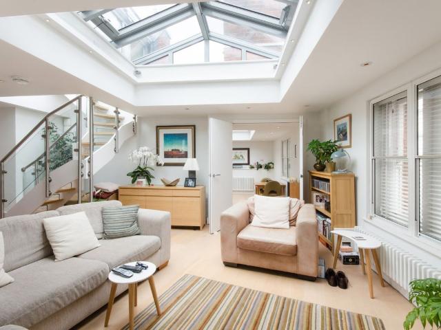 Apartment for rent in St Clement Danes, Greater London