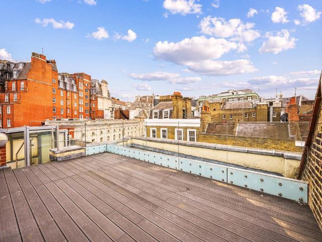 Apartment for rent in St Clement Danes, Greater London