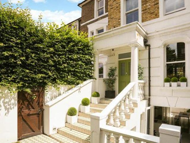 House for sale in Lyons, Greater London