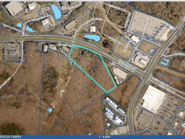 Land for sale in Woodbridge