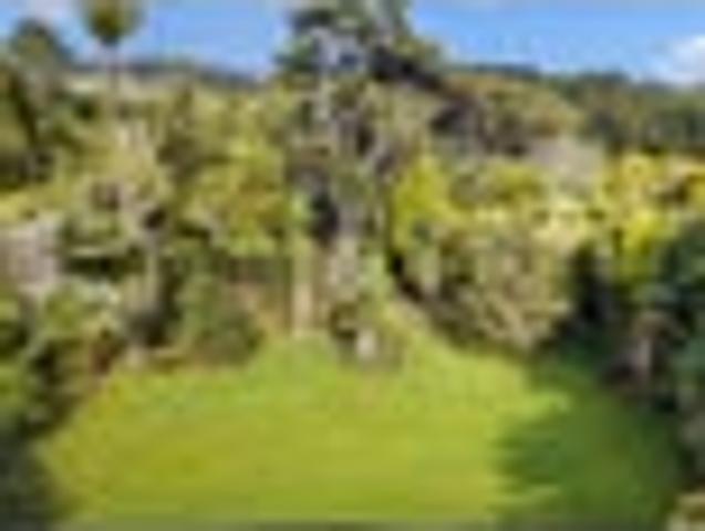 Land for sale in Oratia, Oroua County