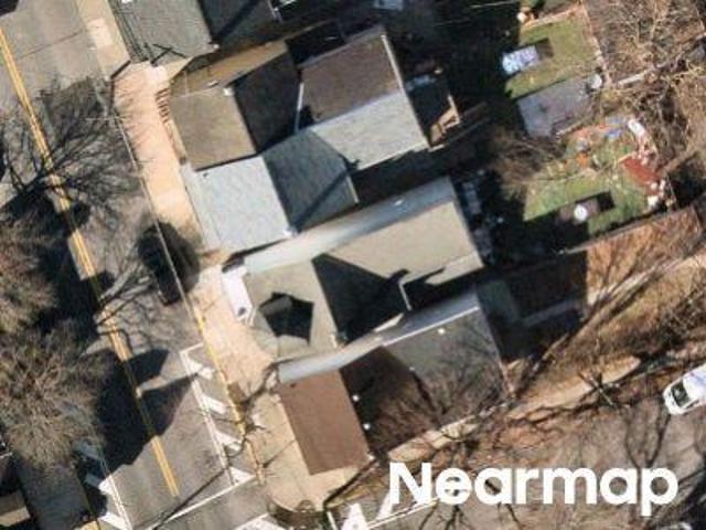House for sale in Easton