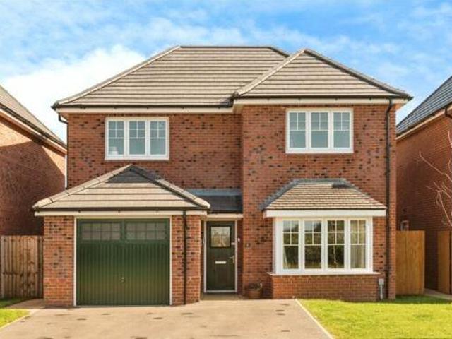 House for sale in Higher Bartle, Lancashire