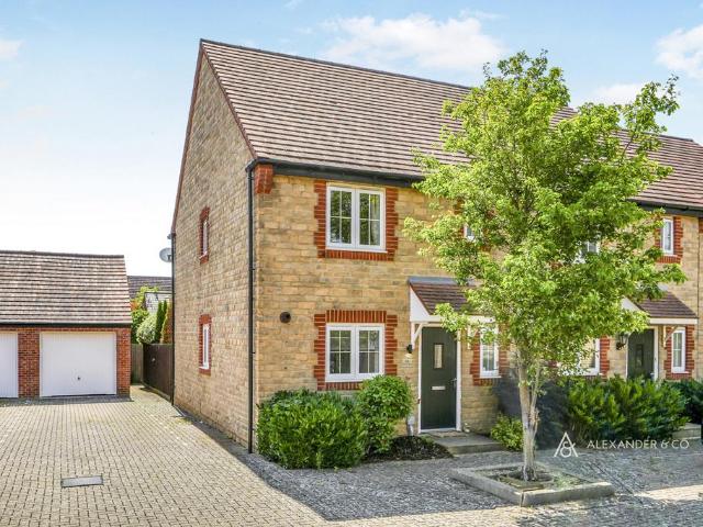 House for rent in Chesterton, Evershot