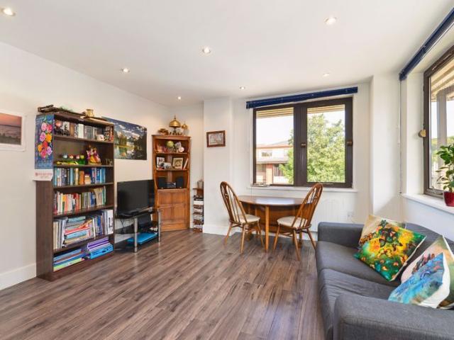 Room for rent in Catteshall, Fole