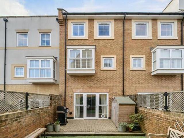 House for sale in Catteshall, Fole