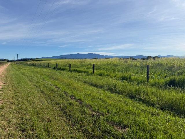 Cottage for sale in Silkwood, Queensland