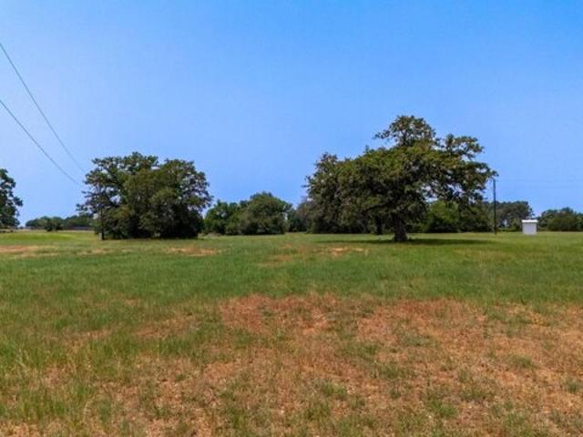 Land for sale in Lockhart, Texas