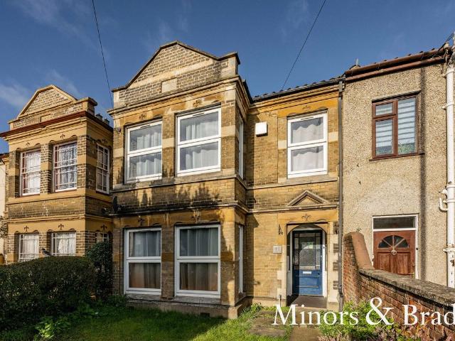 Apartment for rent in New Catton, East Bank