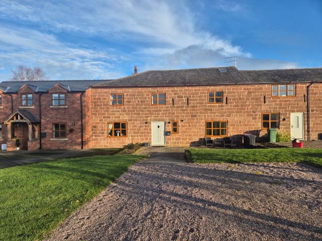 House for rent in Kingsley, Cheshire