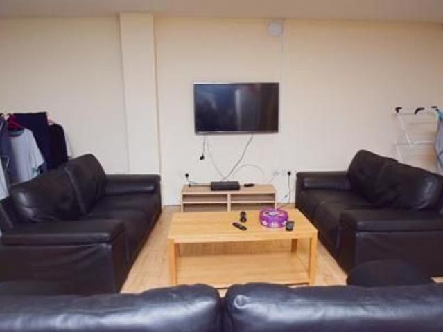 Room for rent in Stoke, Stoke-on-Trent