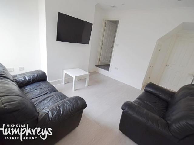 House for rent in Stoke, Stoke-on-Trent