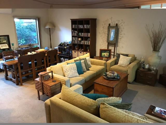 Room for rent in Camerons Creek, Victoria
