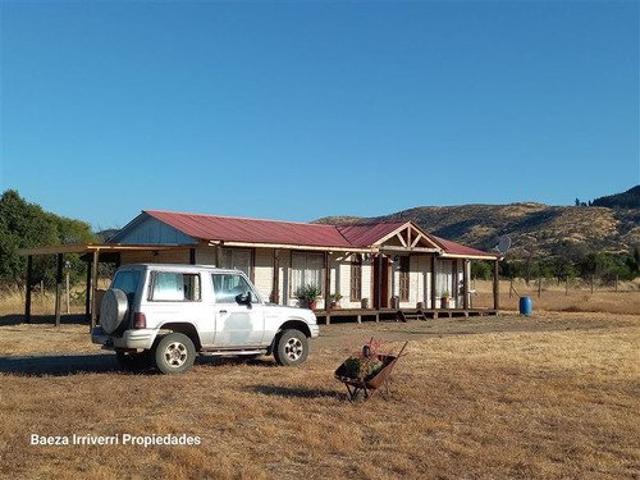 Cauquenes, Parcela de 5000m2, con casa en venta en cauquenes