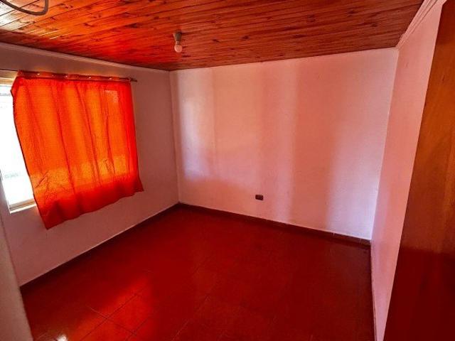 Cauquenes, Venta, casa esquina con amplio terreno en cauquenes 2115 uf