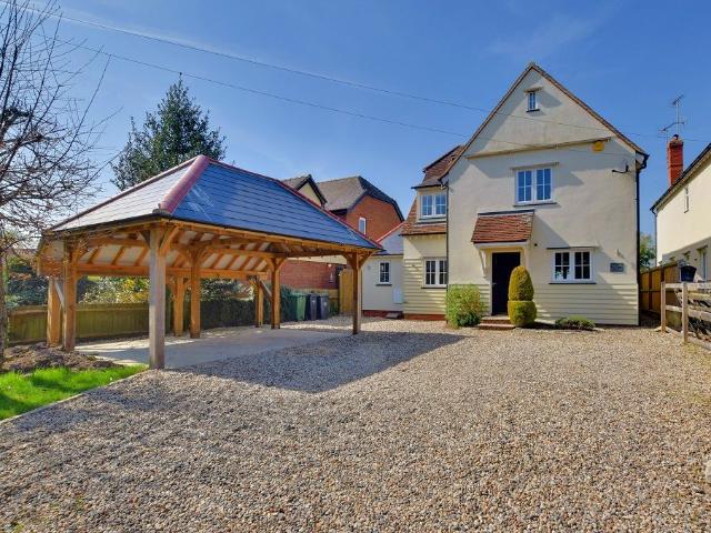 House for rent in Felsted, Duton Hill