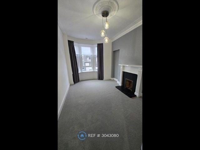 Apartment for rent in Castlehead, Glenburn
