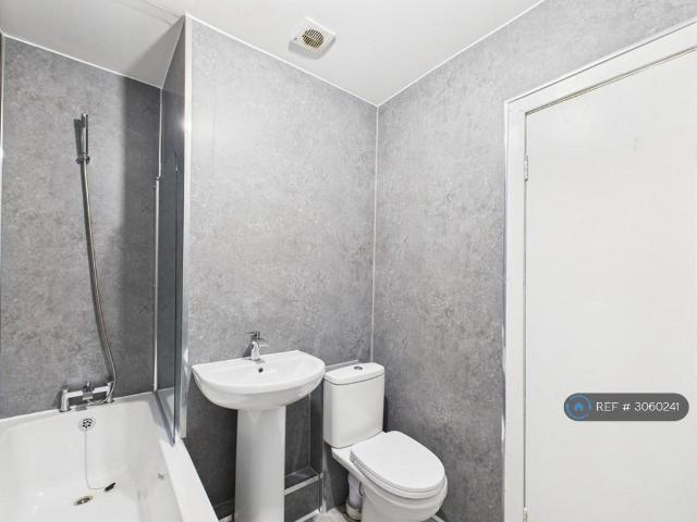 Apartment for rent in Castlehead, Paisley
