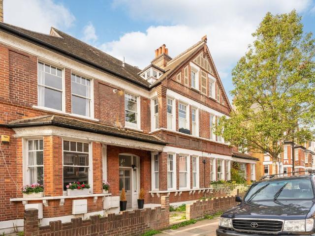 Studio for rent in Clapham, Greater London