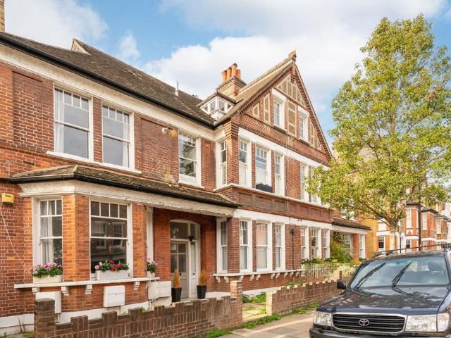 House for rent in Clapham, Greater London