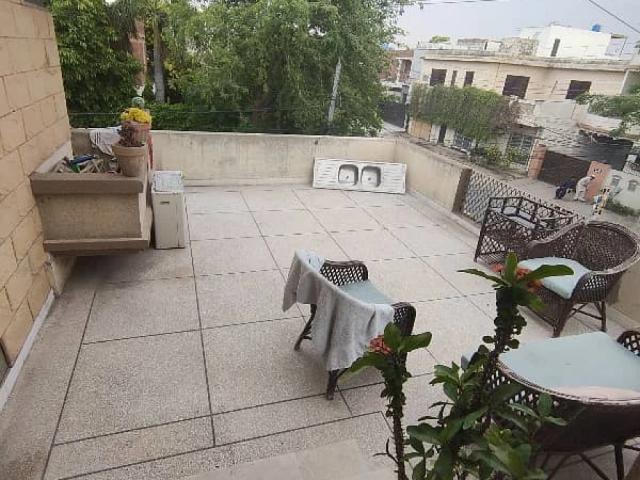 House for sale in Officers Colony, لاہور ڈویژن