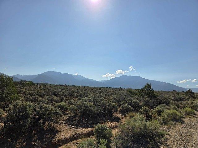 Land for sale in Arroyo Seco, New Mexico