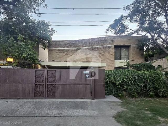 House for sale in لاہور, لاہور ڈویژن
