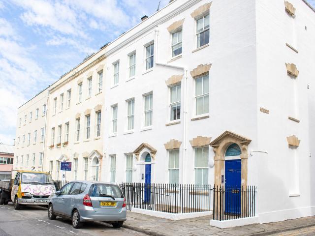 Studio for rent in Stokes Croft, Feckenham