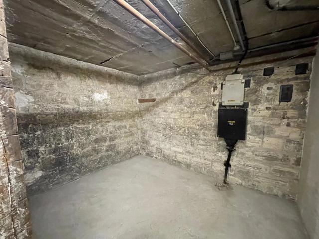 Garage vente à Paris, Île-de-France