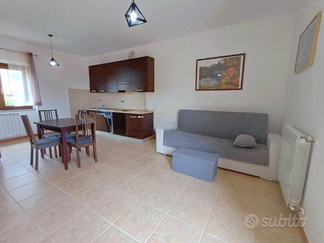 Appartamento in affitto a San Bartolomeo, Roma Capitale