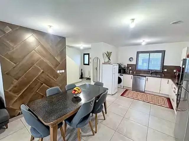 Maison vente à Nîmes, Caveirac