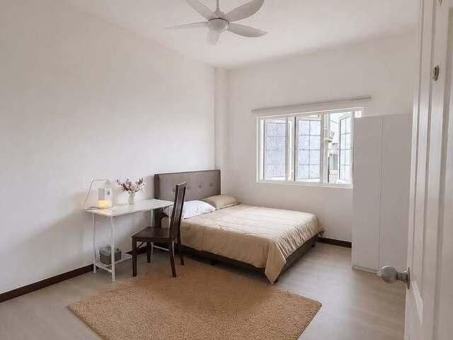 Room for rent