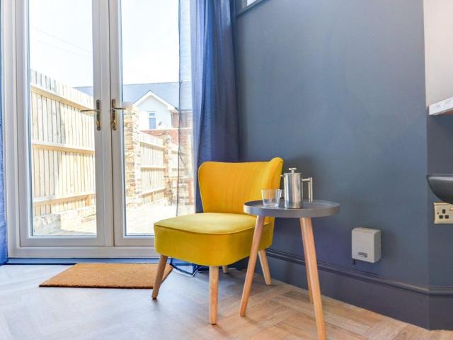 Room for rent in Roselands, Eastbourne