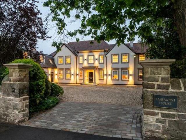 House for sale in Sheffield