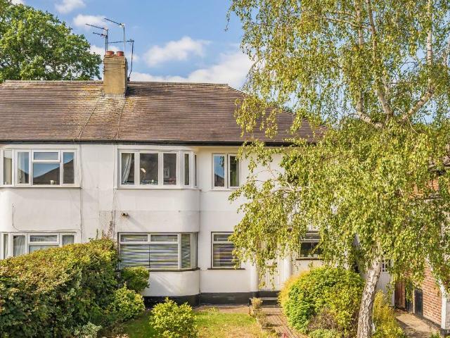 Apartment for rent in London Borough of Ealing, Greater London