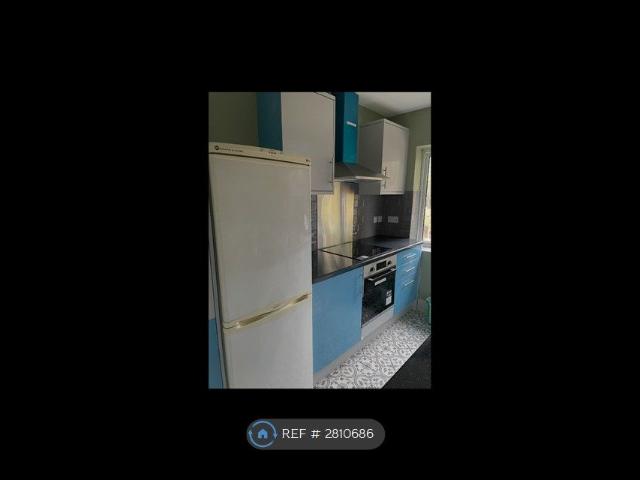 House for rent in London Borough of Ealing, Hanwell