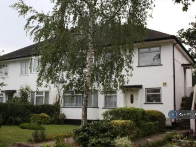 Apartment for rent in London Borough of Ealing, Hanwell