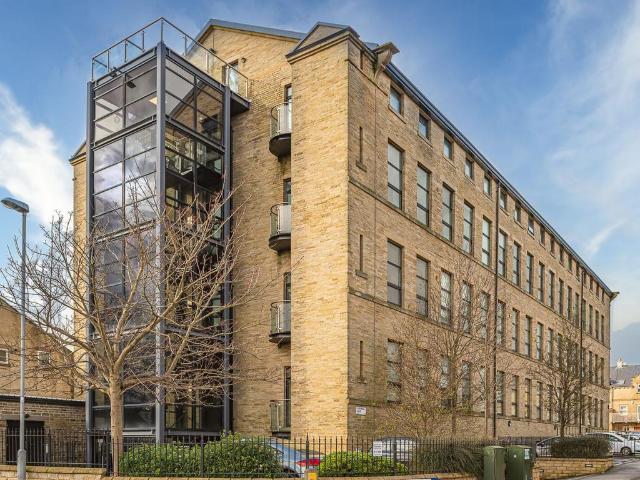 Apartment for rent in Adwalton, Leeds