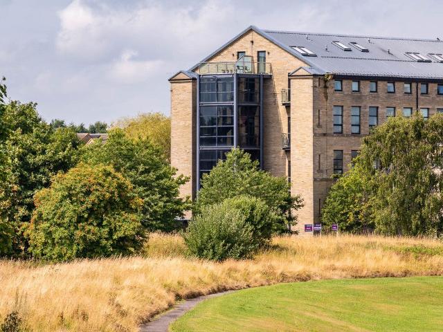 Apartment for rent in Drighlington, Adwalton