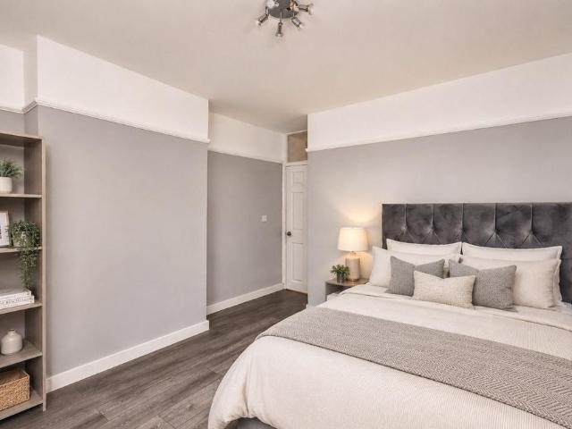 Apartment for rent in Stockwell Park, Greater London
